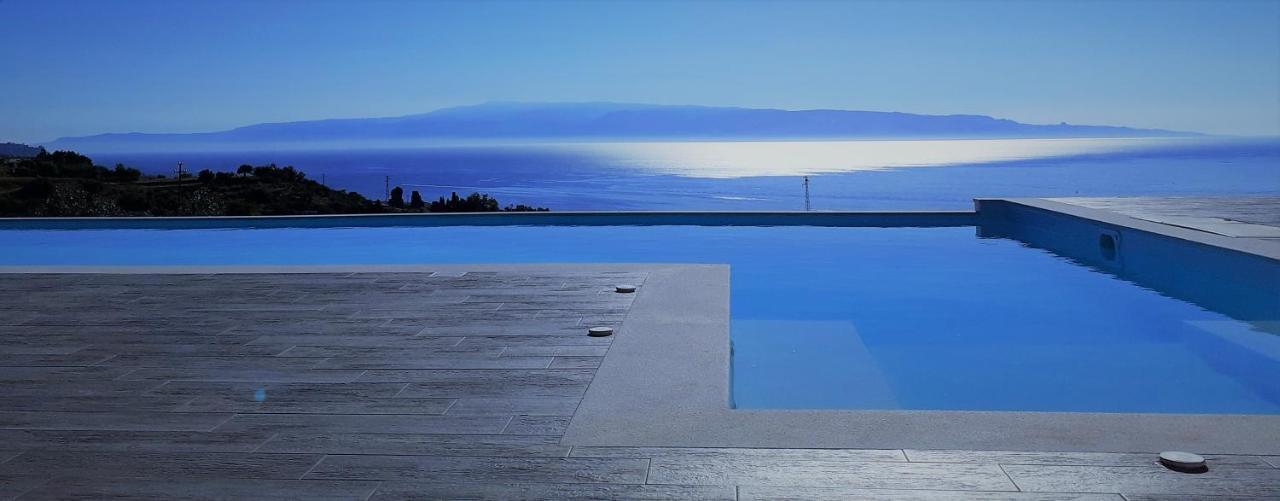 Guest house Infinity ∞ Santa Teresa Di Riva